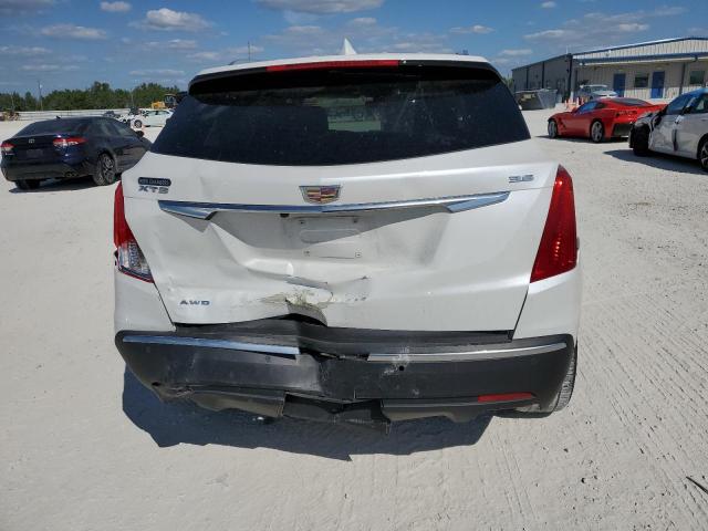 1GYKNDRS5JZ179715 - 2018 CADILLAC XT5 LUXURY WHITE photo 6