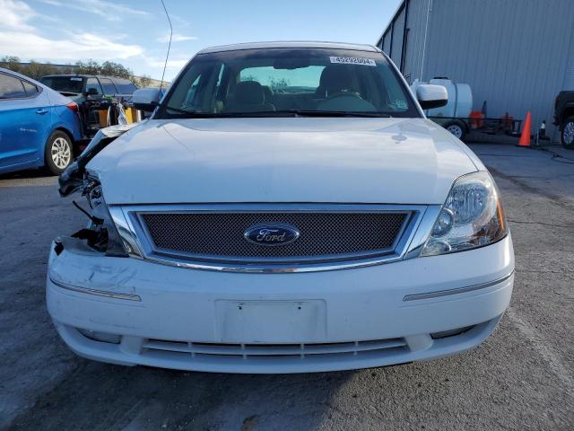 1FAHP24107G149674 - 2007 FORD FIVE HUNDR SEL WHITE photo 5