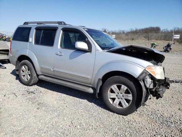 5N1AR18W05C727312 - 2005 NISSAN PATHFINDER LE 银色 照片 4