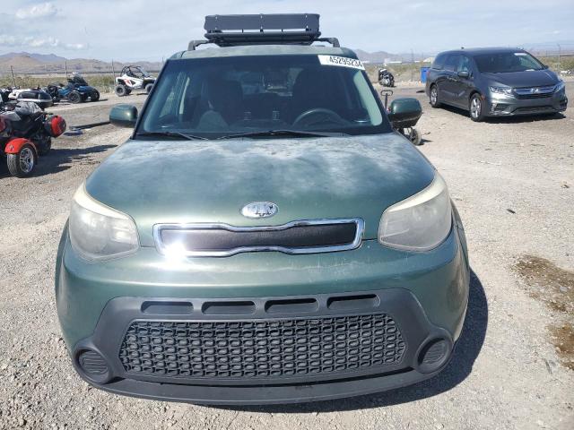 KNDJN2A26E7023721 - 2014 KIA SOUL GREEN photo 5