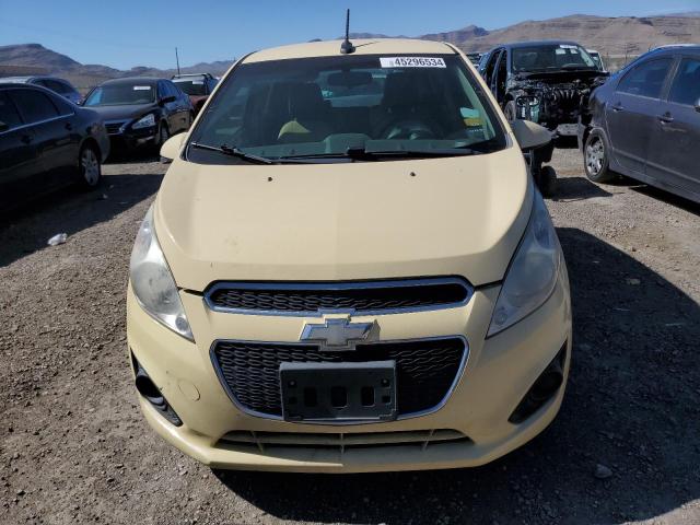 KL8CD6S94DC550394 - 2013 CHEVROLET SPARK 1LT YELLOW photo 5