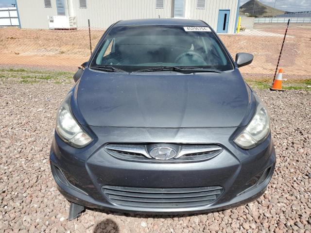 KMHCT4AE1DU303689 - 2013 HYUNDAI ACCENT GLS GRAY photo 5