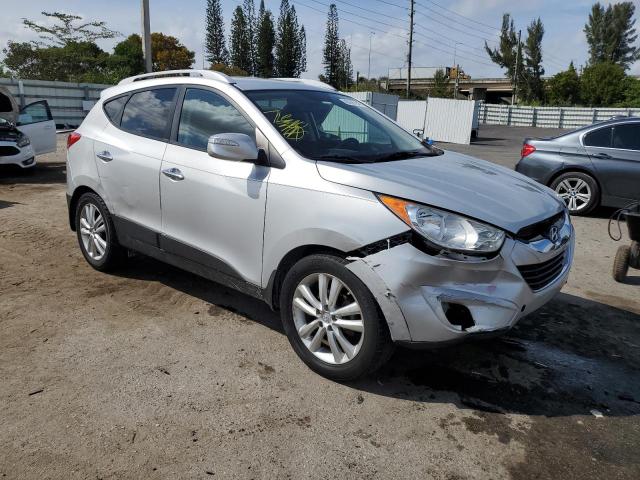 KM8JU3AC7AU102730 - 2010 HYUNDAI TUCSON GLS WHITE photo 4