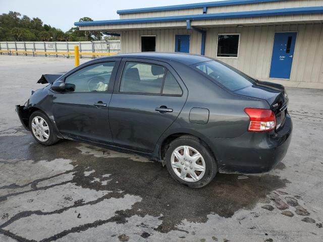 JTDBT4K35A1358270 - 2010 TOYOTA YARIS GRAY photo 2