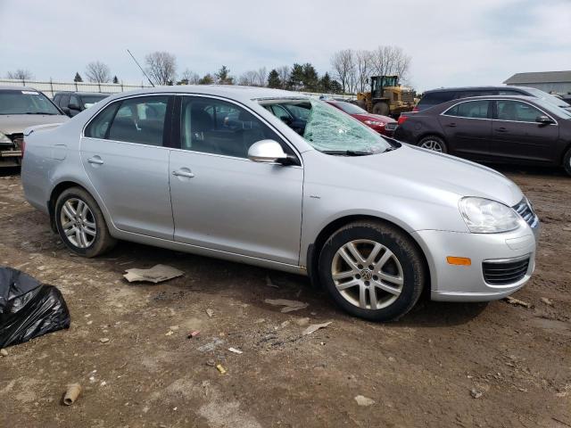 3VWEF71K27M056958 - 2007 VOLKSWAGEN JETTA WOLFSBURG 银色 照片 4