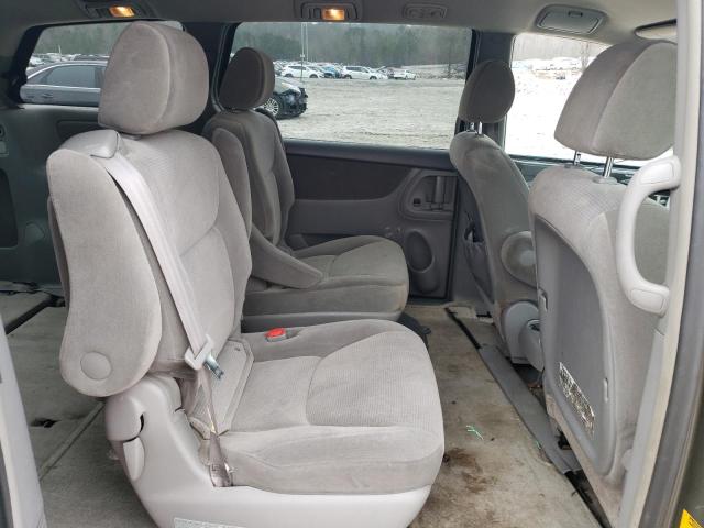 5TDZA23C15S275838 - 2005 TOYOTA SIENNA CE GRAY photo 11