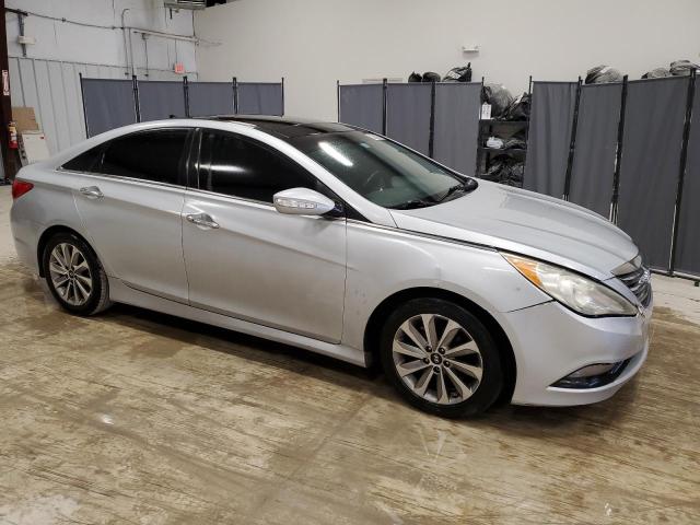 5NPEC4AC4EH888601 - 2014 HYUNDAI SONATA SE SILVER photo 4