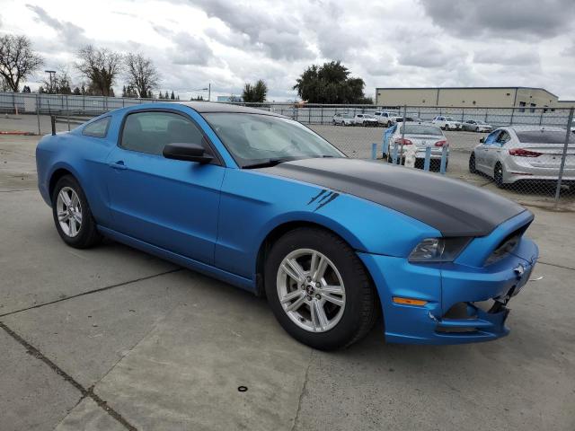 1ZVBP8AM8E5239842 - 2014 FORD MUSTANG BLUE photo 4