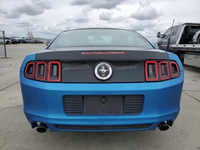 1ZVBP8AM8E5239842 - 2014 FORD MUSTANG BLUE photo 6
