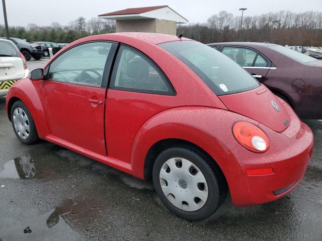 3VWPG3AG4AM009528 - 2010 VOLKSWAGEN NEW BEETLE RED photo 2