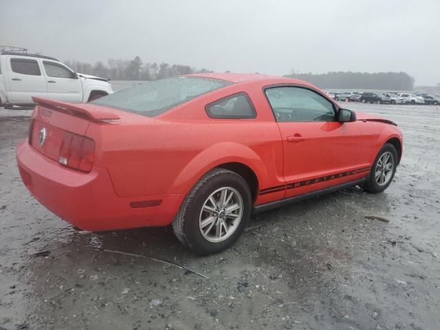 1ZVFT80N155119260 - 2005 FORD MUSTANG RED photo 3