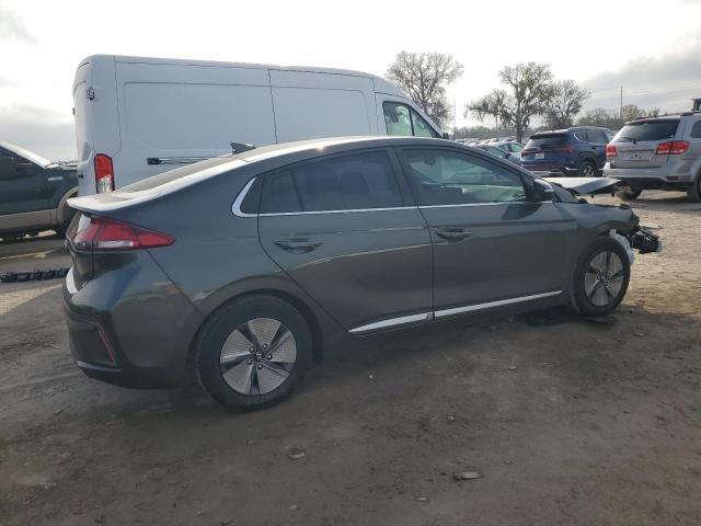 KMHC75LC7MU244993 - 2021 HYUNDAI IONIQ SE GRAY photo 3