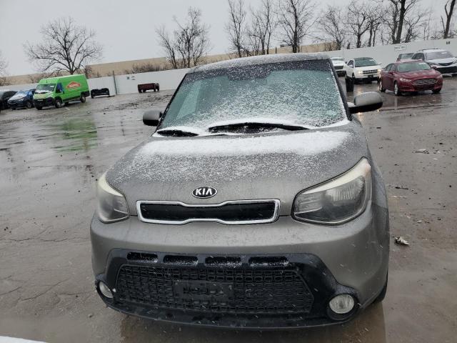 KNDJP3A50G7238766 - 2016 KIA SOUL + GRAY photo 5