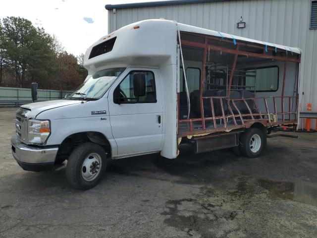 1FDEE3F64KDC72594 - 2019 FORD ECONOLINE E350 SUPER DUTY CUTAWAY VAN WHITE photo 1