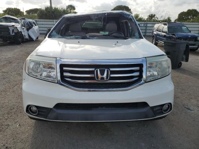 5FNYF3H50FB006412 - 2015 HONDA PILOT EXL WHITE photo 5