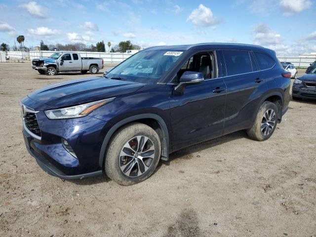 5TDGZRBH6LS016975 - 2020 TOYOTA HIGHLANDER XLE BLUE photo 1