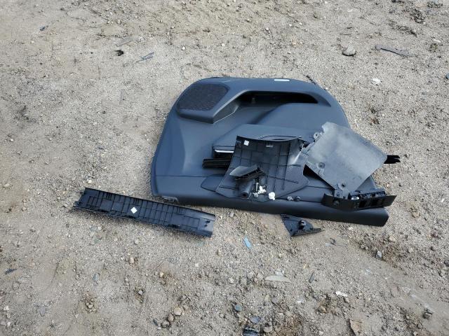 5TDGZRBH6LS016975 - 2020 TOYOTA HIGHLANDER XLE BLUE photo 13