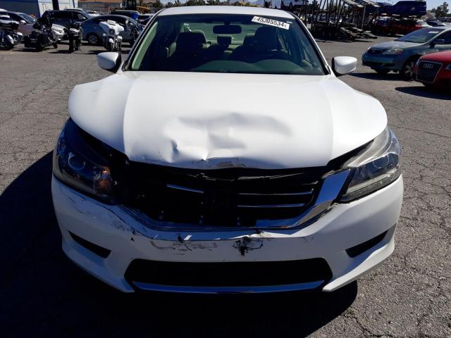 1HGCR2F38EA257264 - 2014 HONDA ACCORD LX WHITE photo 5