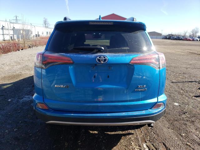 JTMRJREVXJD249574 - 2018 TOYOTA RAV4 HV LE BLUE photo 6