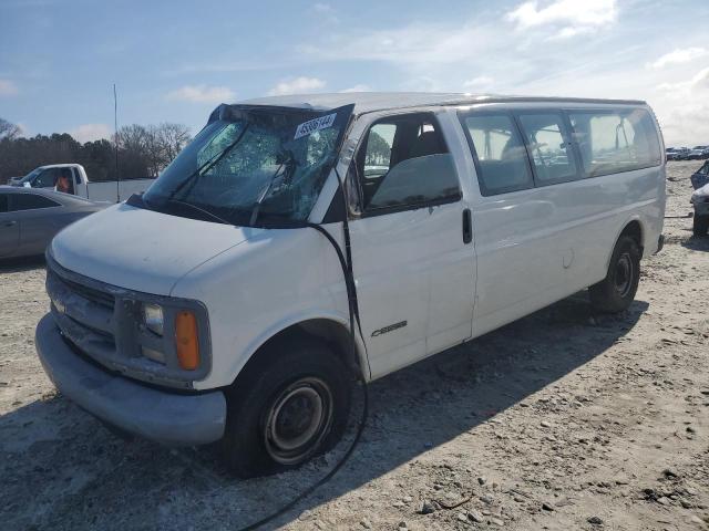 1GAHG39R211164839 - 2001 CHEVROLET EXPRESS G3 WHITE photo 1