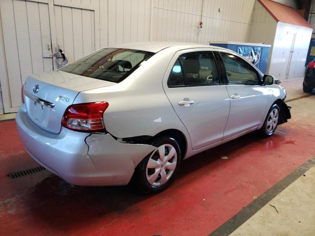 JTDBT923881232248 - 2008 TOYOTA YARIS SILVER photo 3