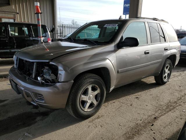 1GNDT13S762224799 - 2006 CHEVROLET TRAILBLAZE LS SILVER photo 1