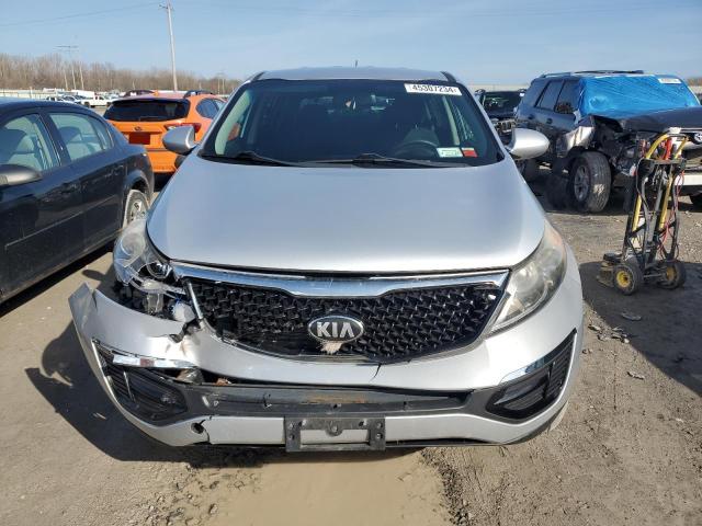 KNDPBCACXF7676054 - 2015 KIA SPORTAGE LX SILVER photo 5