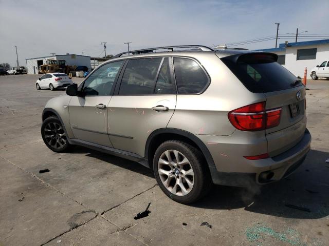 5UXZV4C59CL750263 - 2012 BMW X5 XDRIVE35I BEIGE photo 2