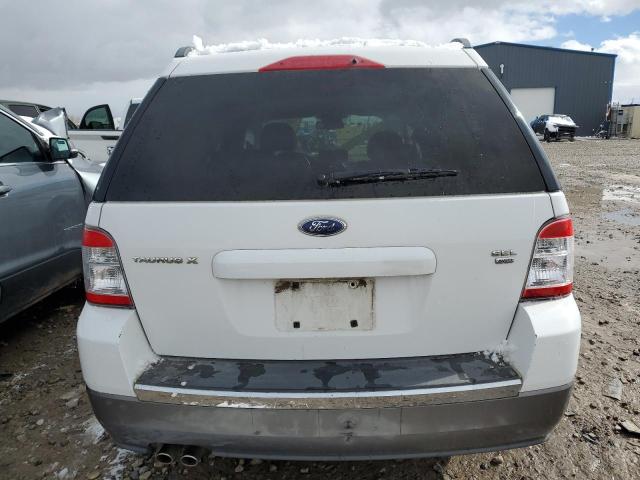 1FMDK05W18GA04338 - 2008 FORD TAURUS X SEL WHITE photo 6