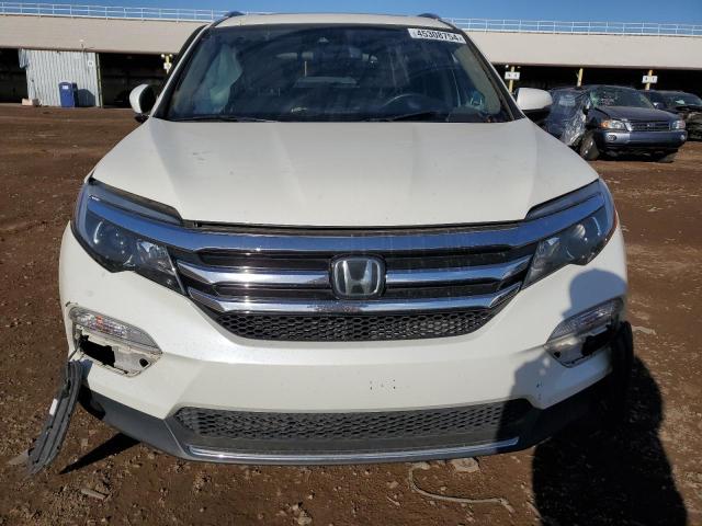 5FNYF6H92JB010457 - 2018 HONDA PILOT TOURING WHITE photo 5