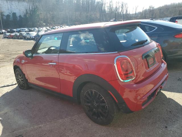 WMWXR5C04M2N84164 - 2021 MINI COOPER S RED photo 2