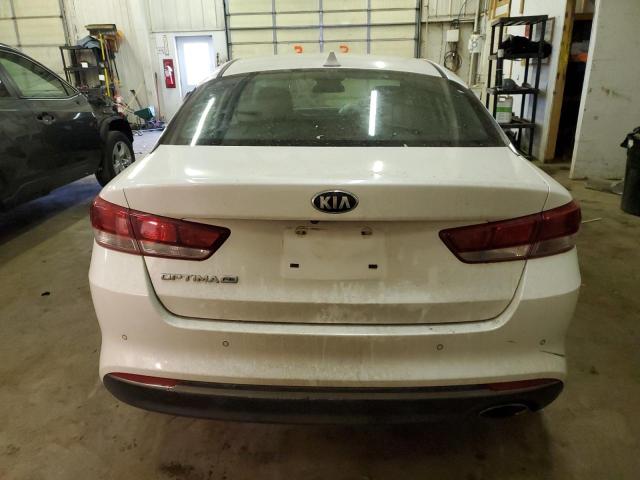 KNAGT4L3XJ5205930 - 2018 KIA OPTIMA LX WHITE photo 6