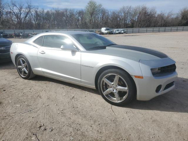 2G1FB1ED4B9143556 - 2011 CHEVROLET CAMARO LT SILVER photo 4