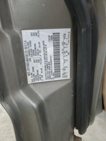 1FMRU17L7XLB05169 - 1999 FORD EXPEDITION GREEN photo 12