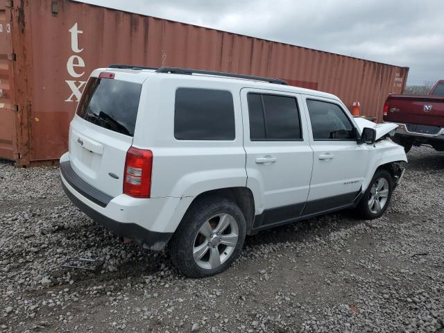 1C4NJPFB1GD628995 - 2016 JEEP PATRIOT LATITUDE WHITE photo 3