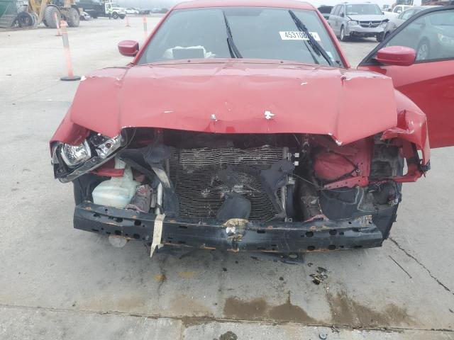 2C3CDXBG0DH591764 - 2013 DODGE CHARGER SE RED photo 11