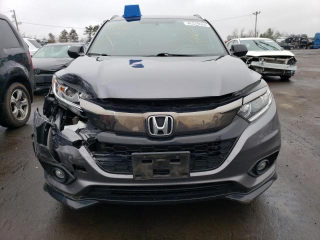 3CZRU6H17LM716143 - 2020 HONDA HR-V SPORT GRAY photo 5