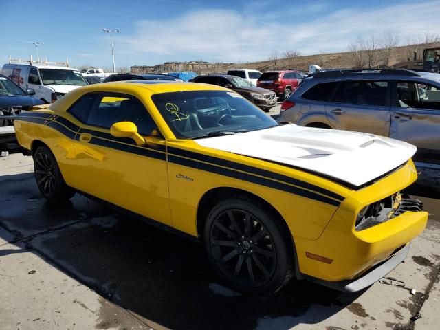 2B3CJ5DT3AH160075 - 2010 DODGE CHALLENGER R/T YELLOW photo 4