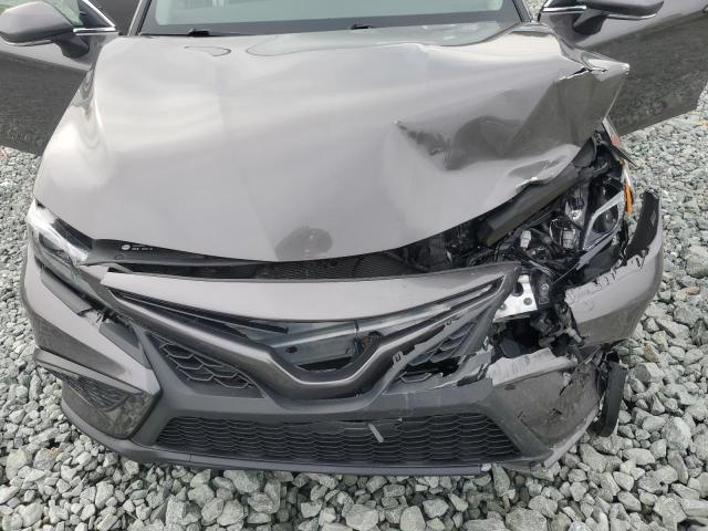 4T1T11AKXPU808838 - 2023 TOYOTA CAMRY SE NIGHT SHADE GRAY photo 11