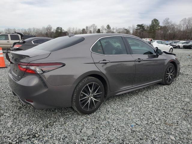 4T1T11AKXPU808838 - 2023 TOYOTA CAMRY SE NIGHT SHADE GRAY photo 3