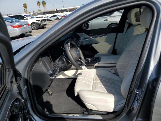 WBY53EJ02RCS73072 - 2024 BMW I7 XDRIVE60 GRAY photo 7