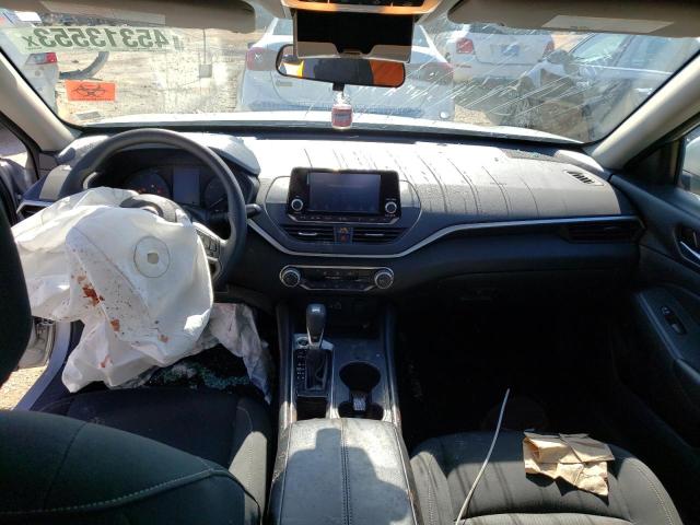 1N4BL4BV2MN366430 - 2021 NISSAN ALTIMA S SILVER photo 8