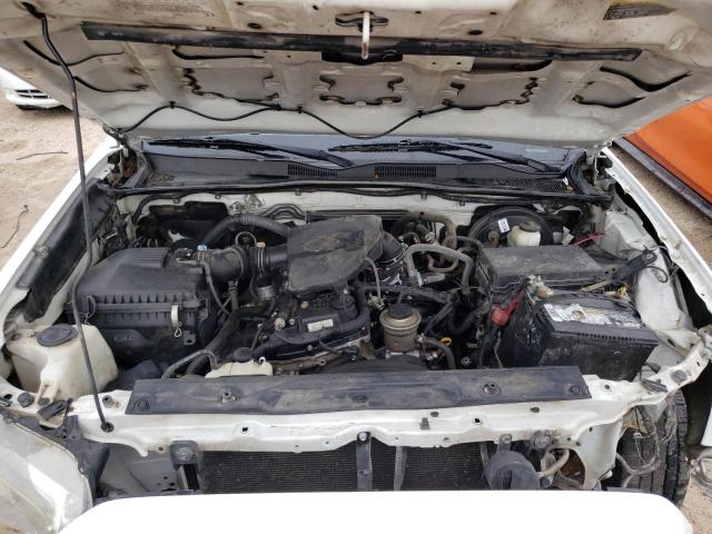 5TFAX5GN9HX097362 - 2017 TOYOTA TACOMA DOUBLE CAB WHITE photo 11