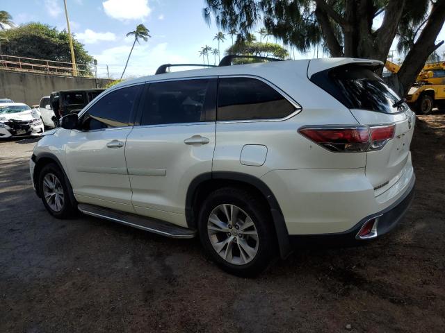 5TDZKRFH6FS049616 - 2015 TOYOTA HIGHLANDER LE WHITE photo 2