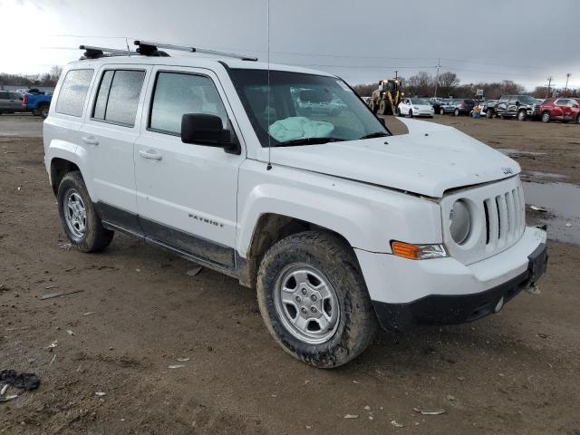 1C4NJRBB5DD228855 - 2013 JEEP PATRIOT SPORT WHITE photo 4