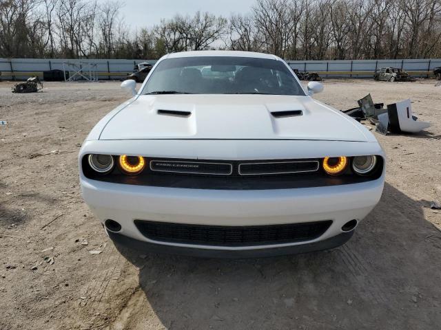 2C3CDZAG2NH165024 - 2022 DODGE CHALLENGER SXT WHITE photo 5