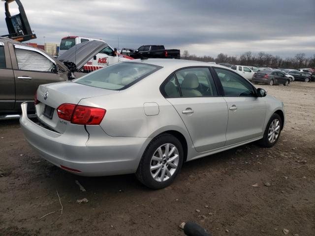 3VWDZ7AJ0BM306037 - 2011 VOLKSWAGEN JETTA SE SILVER photo 3