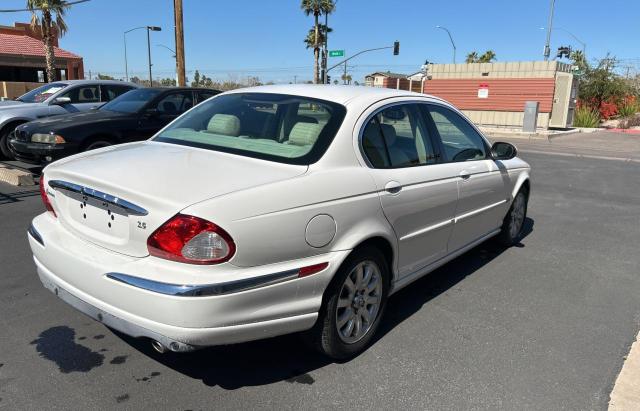 SAJEA51D42XC62362 - 2002 JAGUAR X-TYPE 2.5 WHITE photo 4