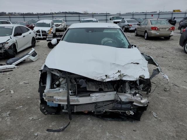 1HGCV1F10JA209157 - 2018 HONDA ACCORD LX WHITE photo 5