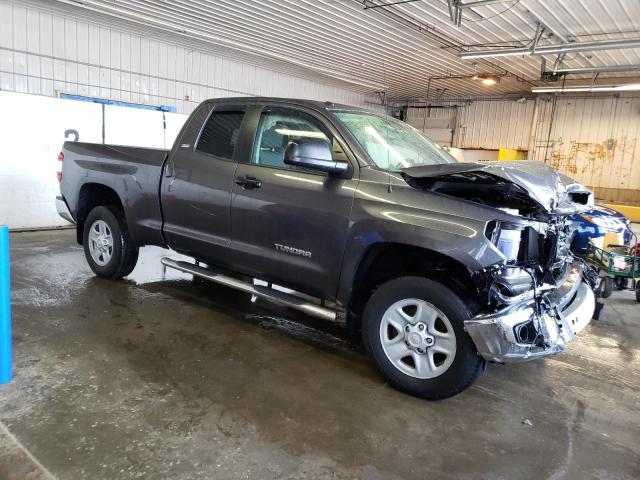 5TFUM5F10HX071575 - 2017 TOYOTA TUNDRA DOUBLE CAB SR/SR5 GRAY photo 4